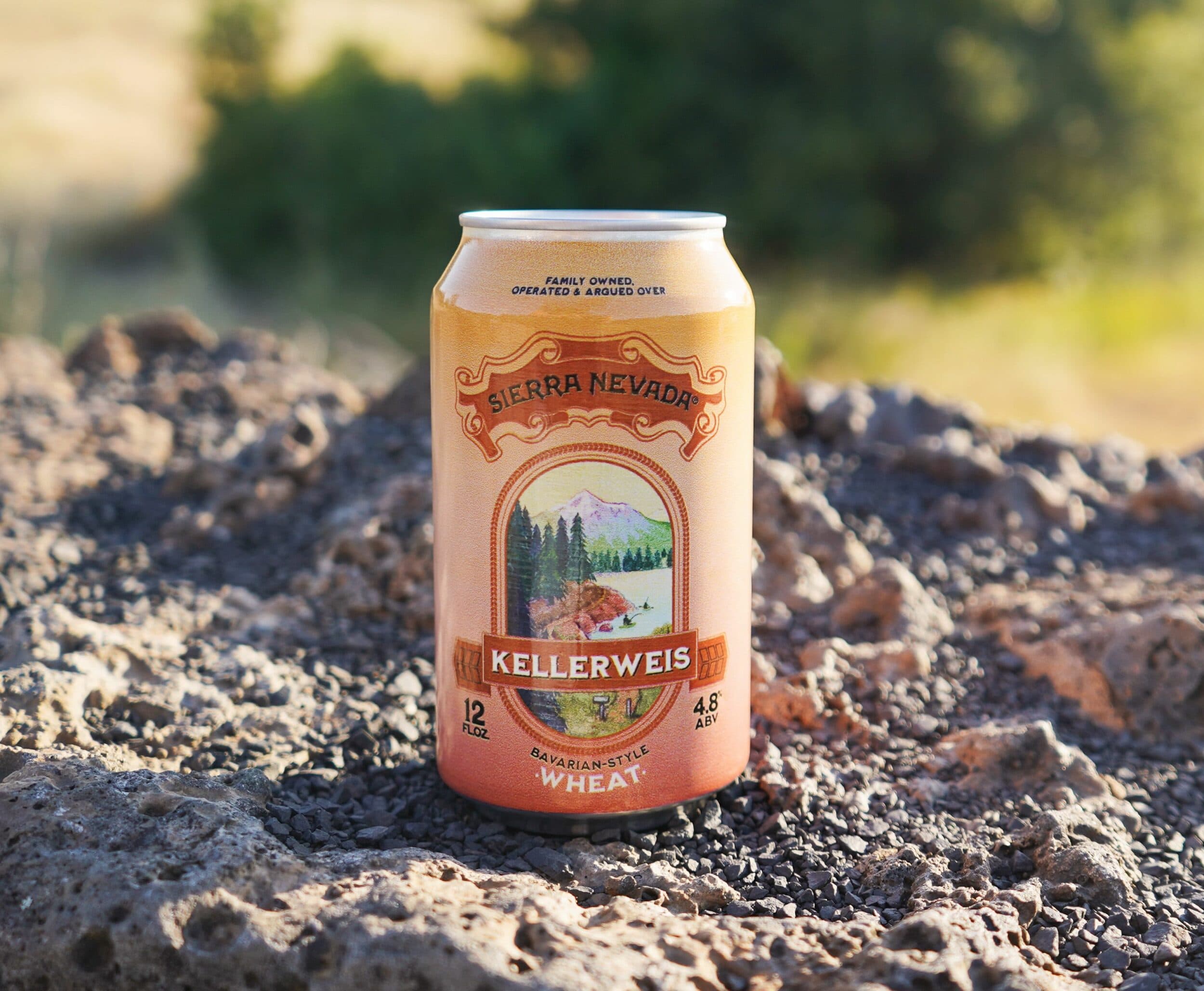 Kellerweis can on rock outside