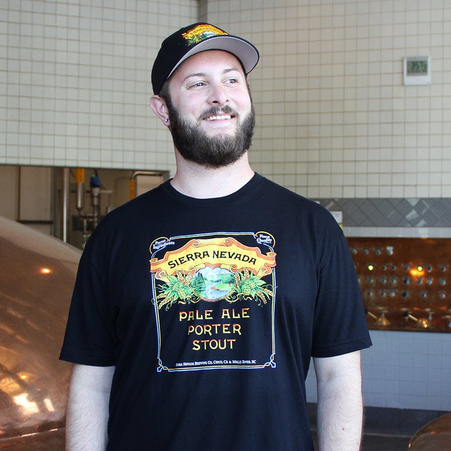 Sierra Nevada Pale Ale - Porter - Stout short sleeve black t-shirt worn by a man in a brewery